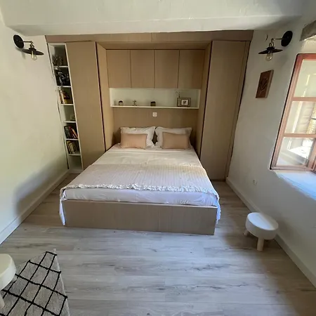Porat Pitve Feriehus Jelsa (Hvar)